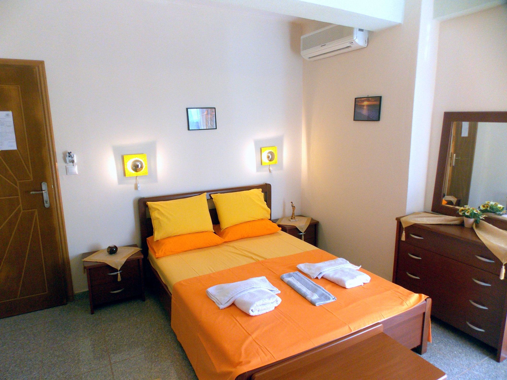 Nikos Apartments Sithonia Exteriör bild